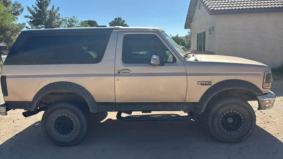 1996 Ford Bronco 5th Gen - Image 6 of 9