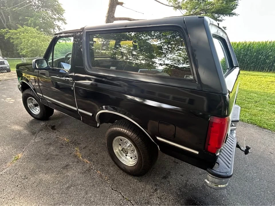 1996 Ford Bronco 5th Gen - Image 4 of 9