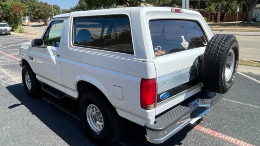 1996 Ford Bronco 5th Gen - Image 5 of 16
