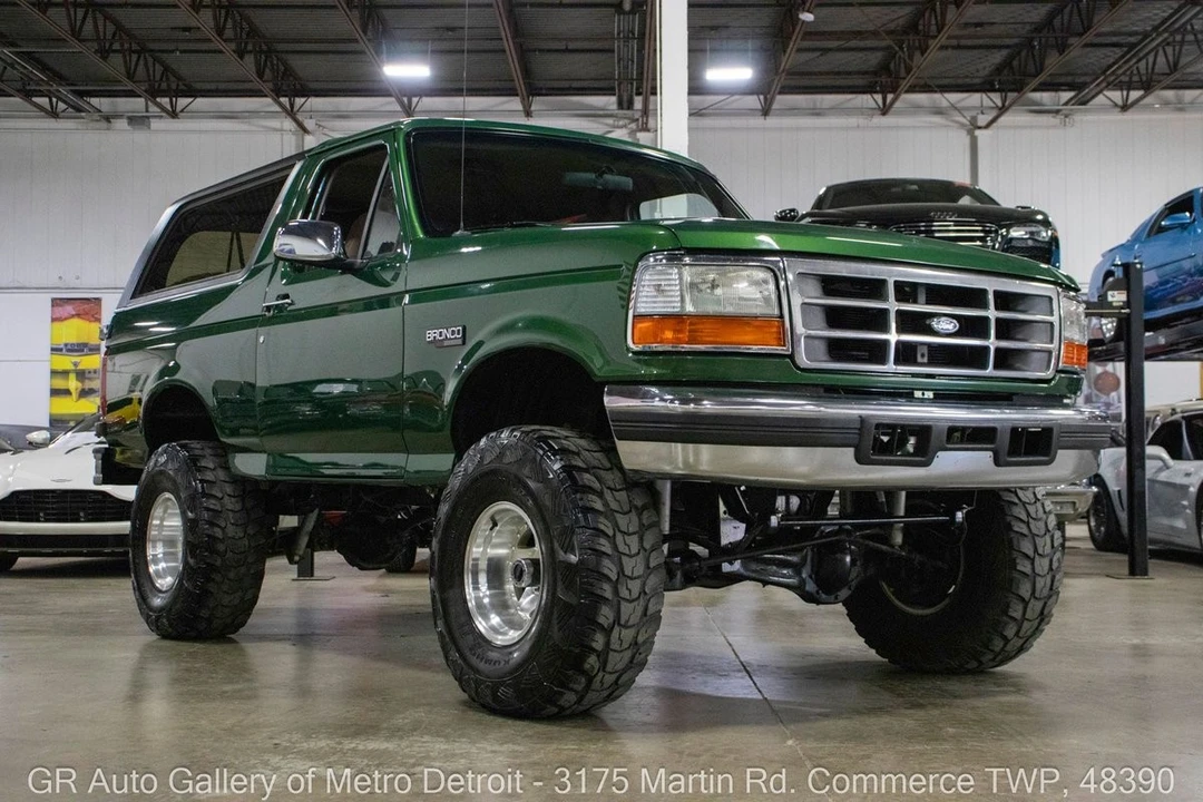 1996 Ford Bronco 5th Gen - Image 10 of 12