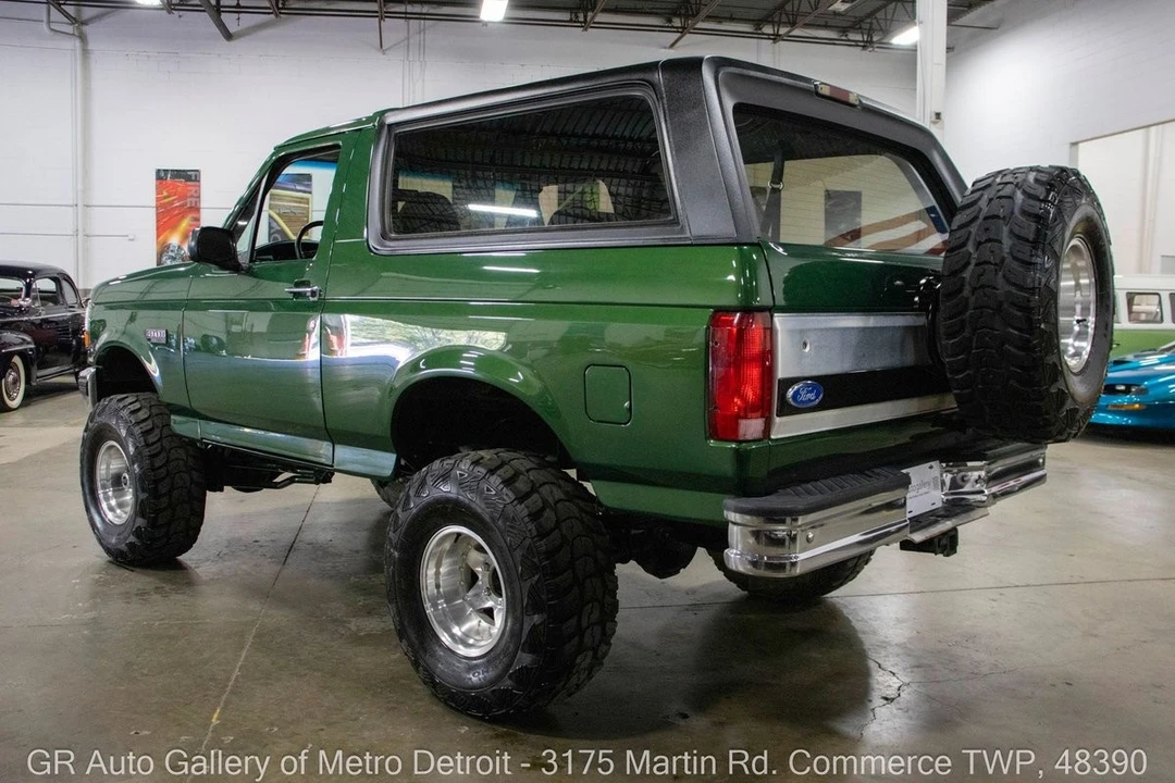 1996 Ford Bronco 5th Gen - Image 4 of 12