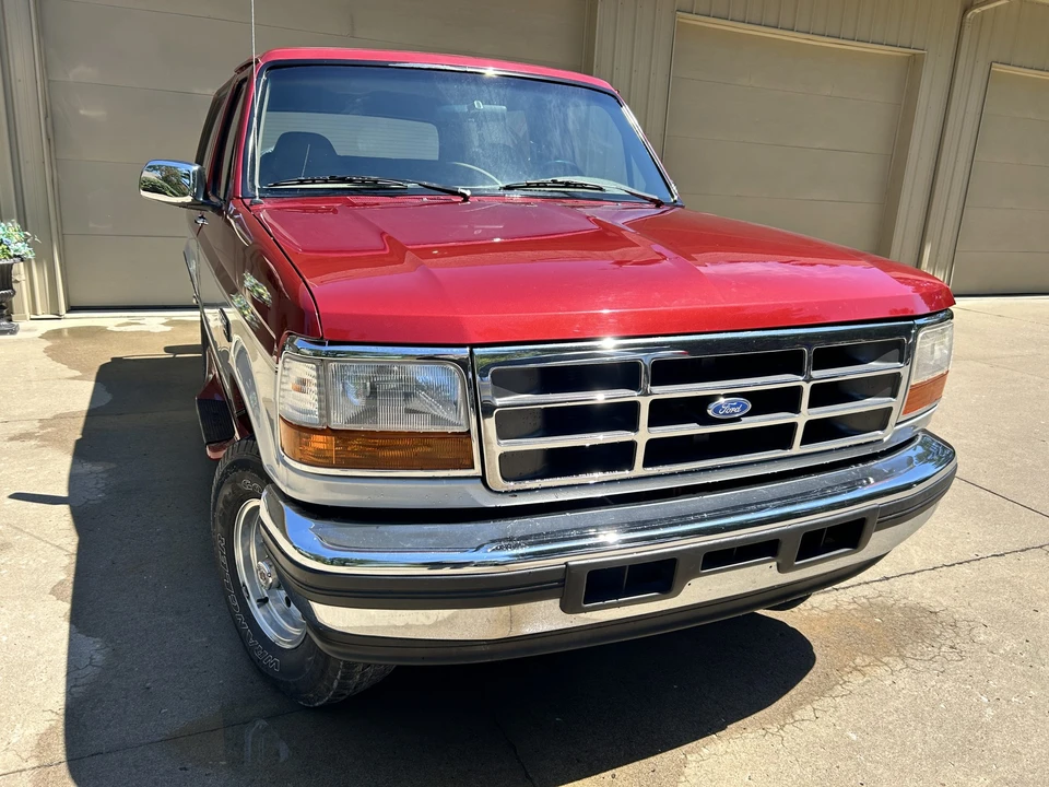 1996 Ford Bronco 5th Gen - Image 5 of 31