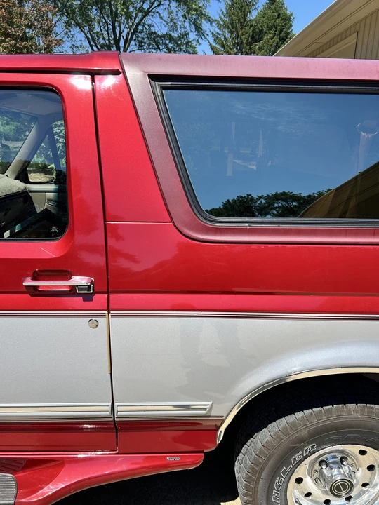 1996 Ford Bronco 5th Gen - Image 26 of 31