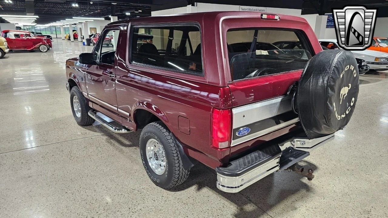 1996 Ford Bronco 5th Gen - Image 4 of 12
