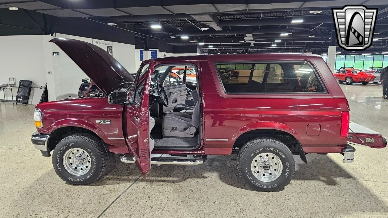 1996 Ford Bronco 5th Gen - Image 19 of 21
