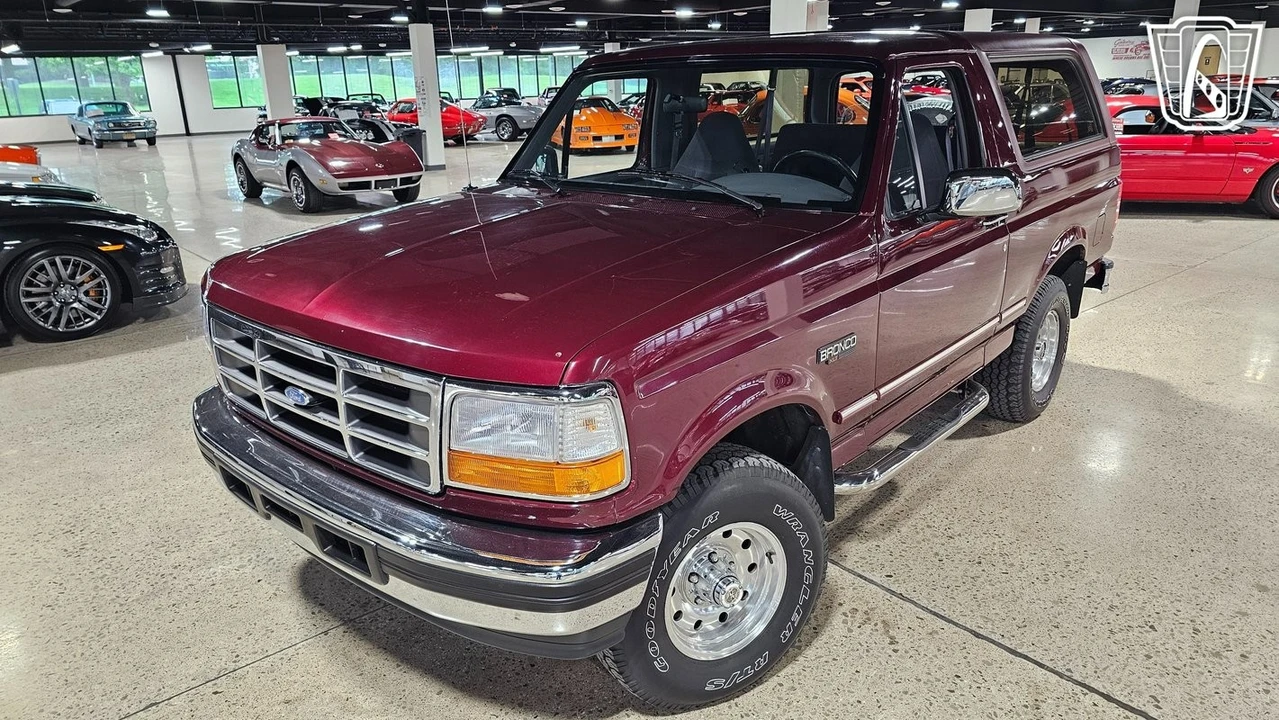 1996 Ford Bronco 5th Gen - Image 3 of 31