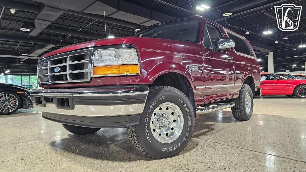 1996 Ford Bronco 5th Gen - Image 4 of 31