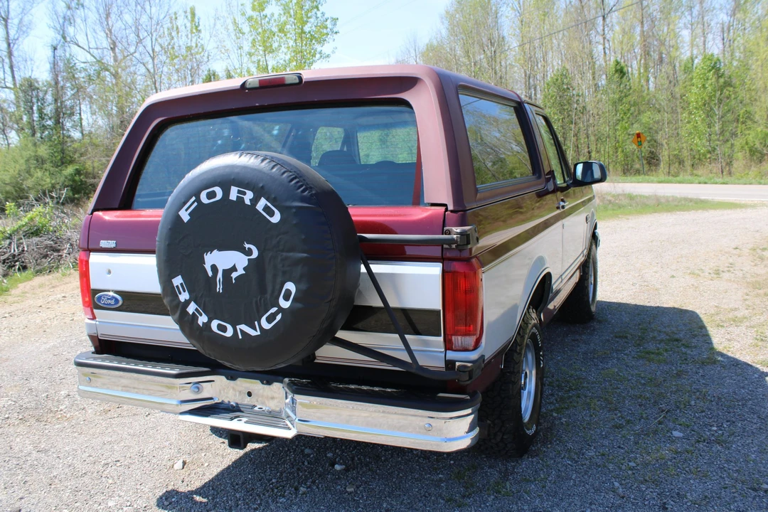 1996 Ford Bronco 5th Gen - Image 17 of 21