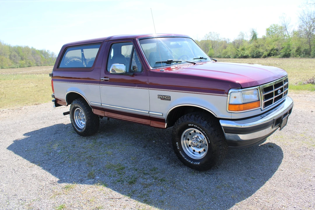 1996 Ford Bronco 5th Gen - Image 13 of 21