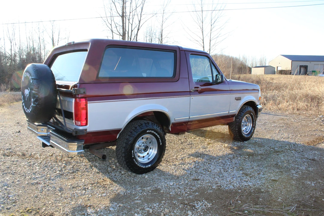 1996 Ford Bronco 5th Gen - Image 6 of 21