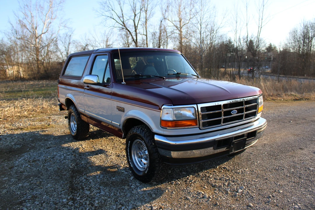 1996 Ford Bronco 5th Gen - Image 4 of 21