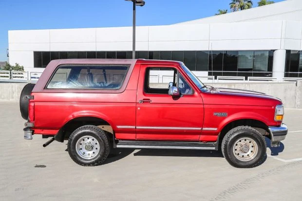 1996 Ford Bronco 5th Gen - Image 3 of 7