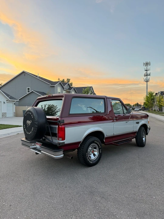 1996 Ford Bronco 5th Gen - Image 19 of 31