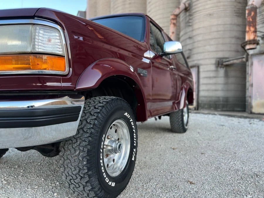 1996 Ford Bronco 5th Gen - Image 10 of 31