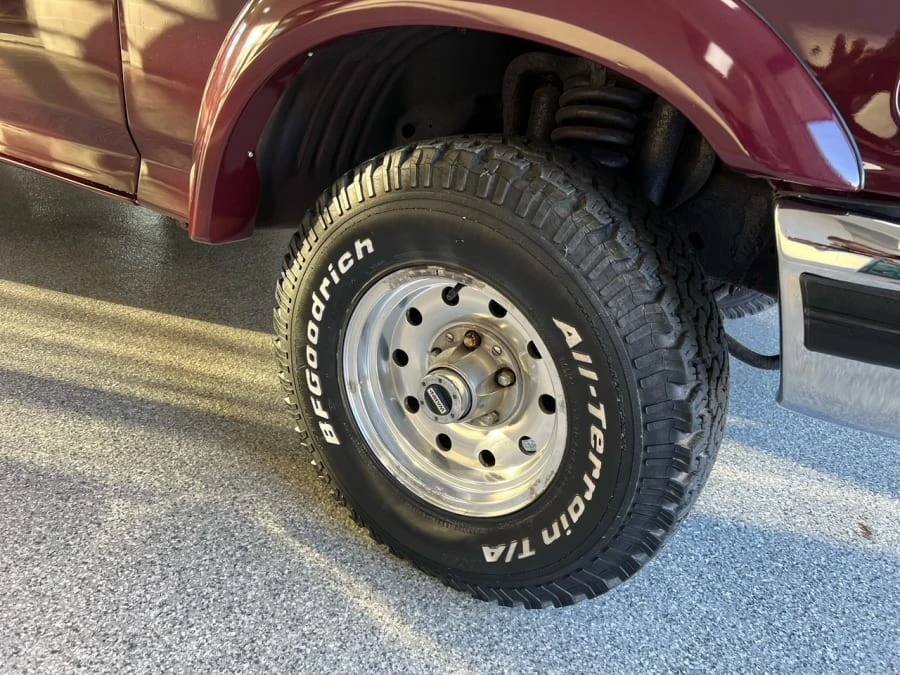 1996 Ford Bronco 5th Gen - Image 14 of 31