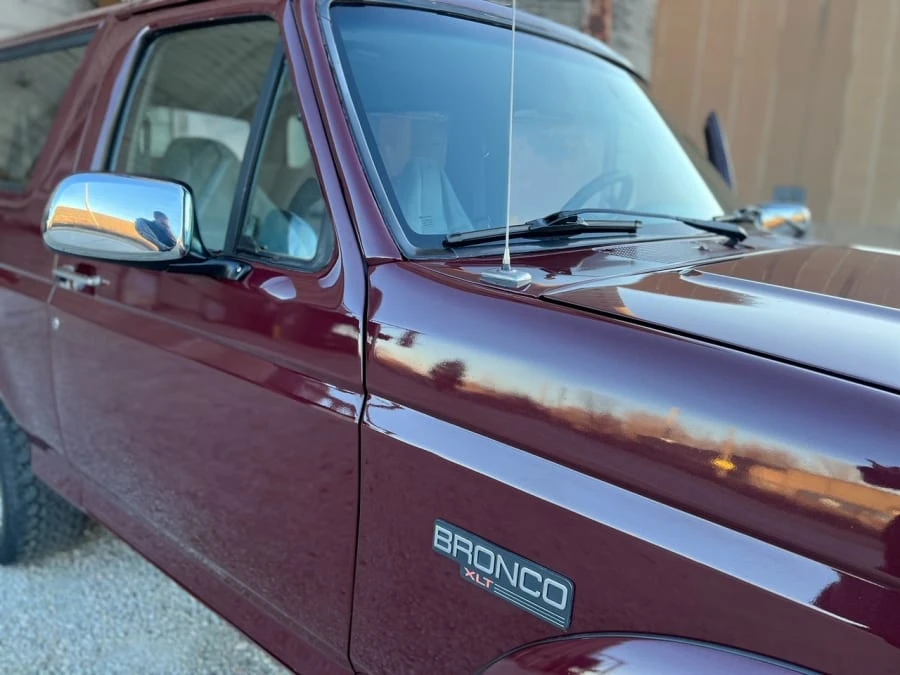 1996 Ford Bronco 5th Gen - Image 8 of 31
