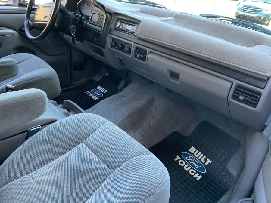 1996 Ford Bronco 5th Gen - Image 6 of 8
