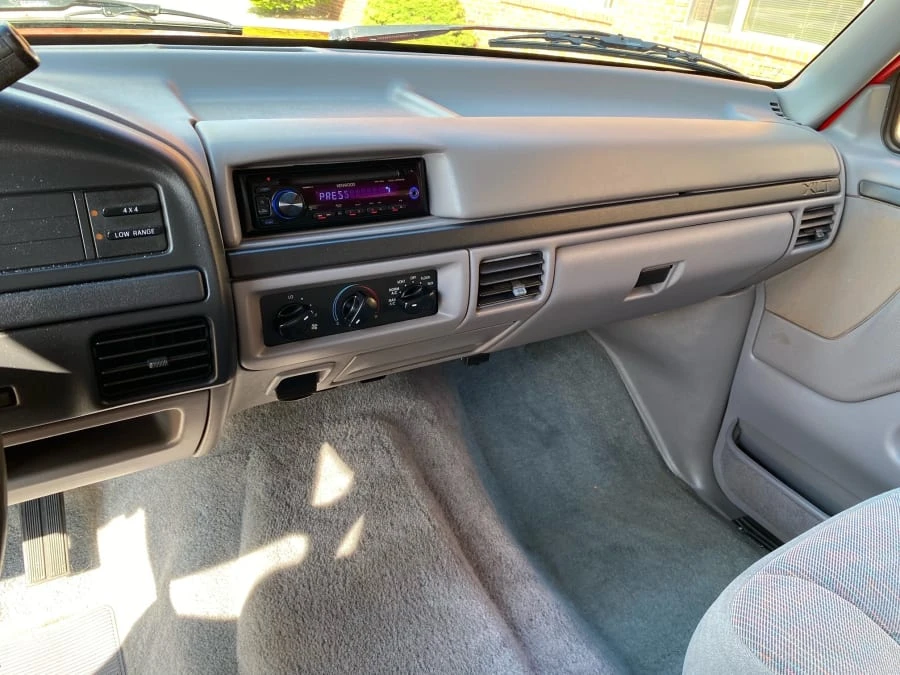 1996 Ford Bronco 5th Gen - Image 6 of 16
