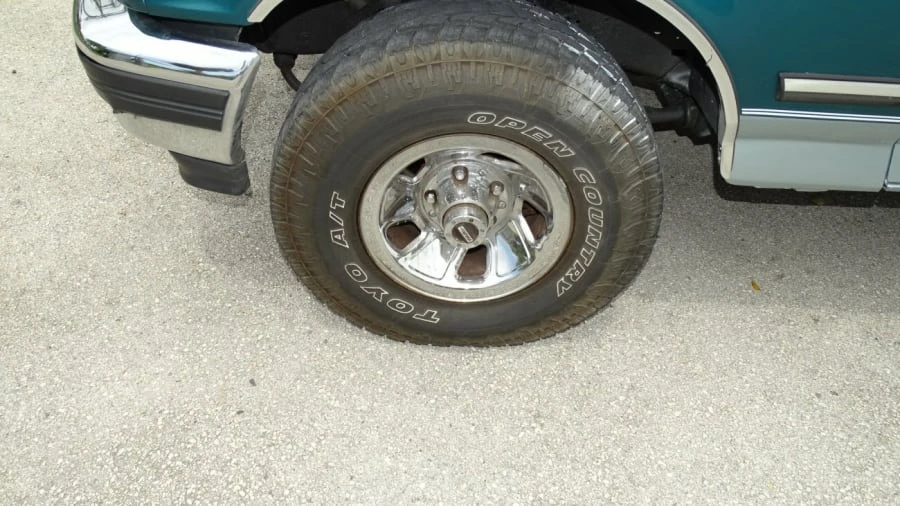 1996 Ford Bronco 5th Gen - Image 25 of 31