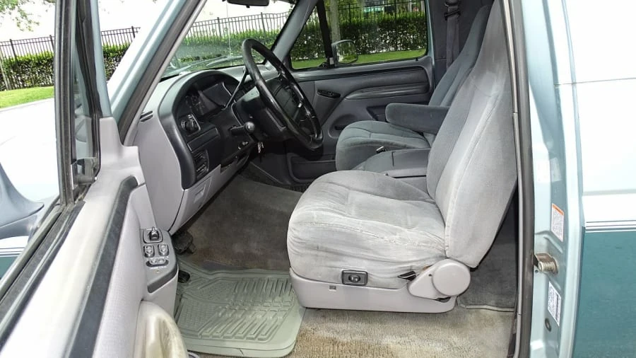 1996 Ford Bronco 5th Gen - Image 4 of 31