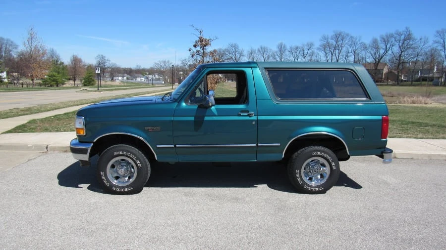 1996 Ford Bronco 5th Gen - Image 2 of 7
