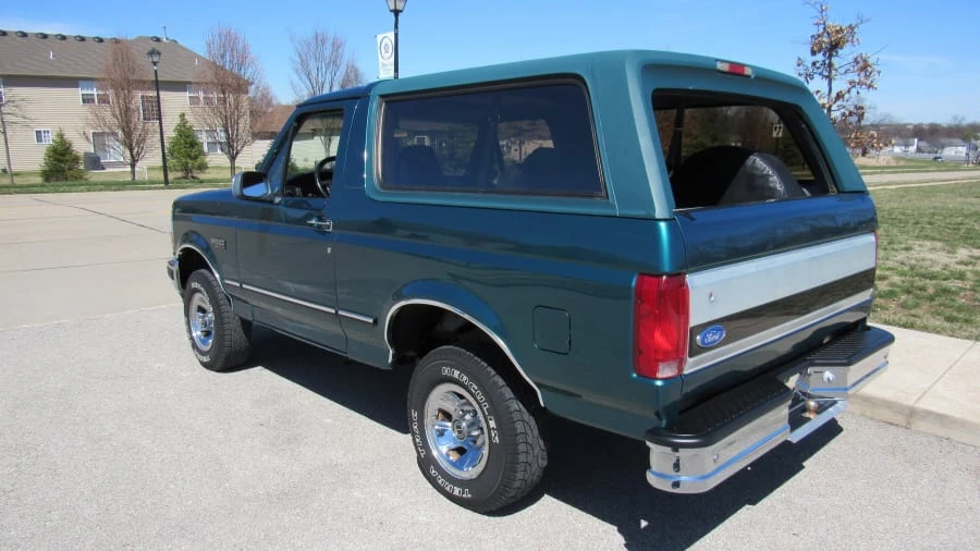 1996 Ford Bronco 5th Gen - Image 3 of 7