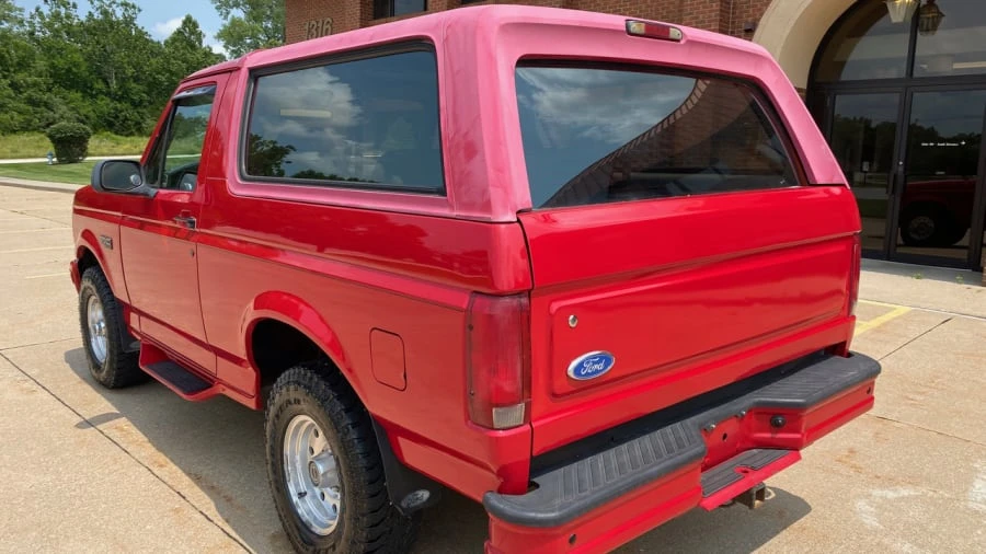 1996 Ford Bronco 5th Gen - Image 3 of 27