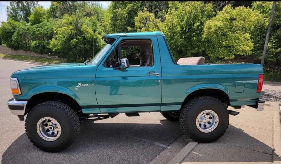 1996 Ford Bronco 5th Gen - Image 4 of 9