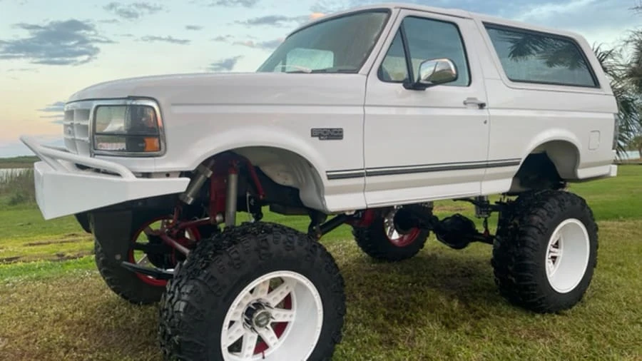 1996 Ford Bronco 5th Gen - Image 14 of 25
