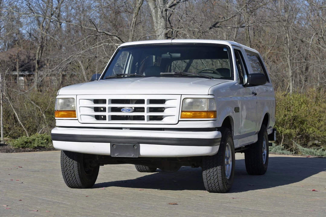 1996 Ford Bronco 5th Gen - Image 4 of 31