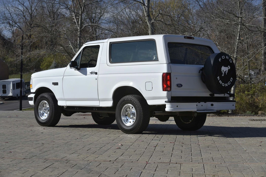 1996 Ford Bronco 5th Gen - Image 7 of 31