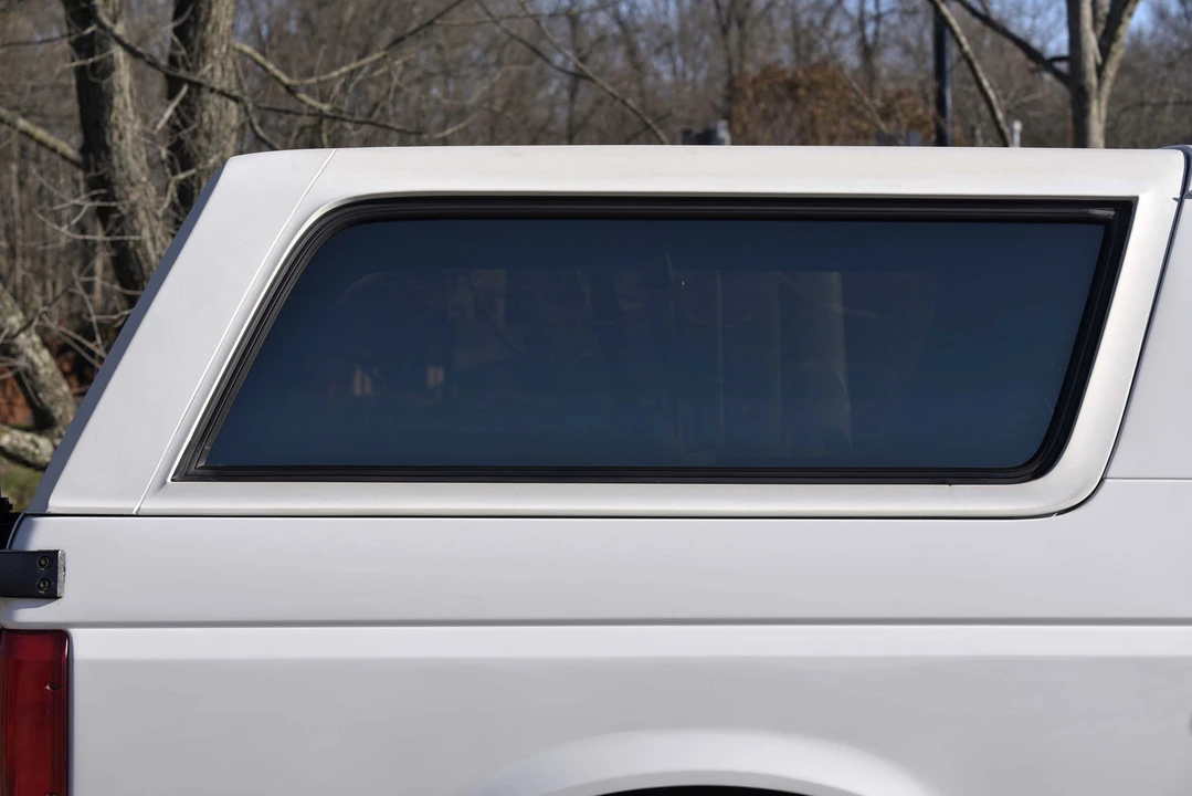 1996 Ford Bronco 5th Gen - Image 20 of 31