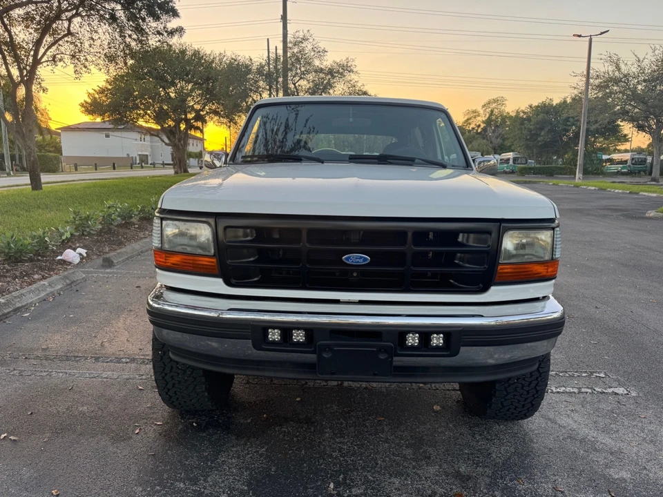 1996 Ford Bronco 5th Gen - Image 4 of 21