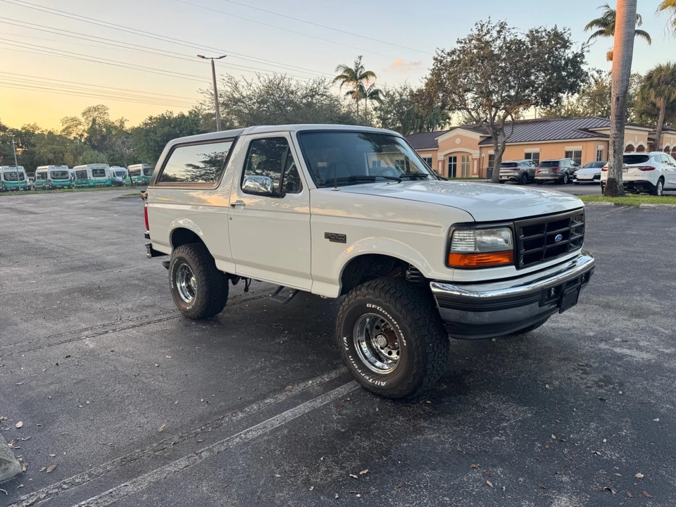 1996 Ford Bronco 5th Gen - Image 7 of 21