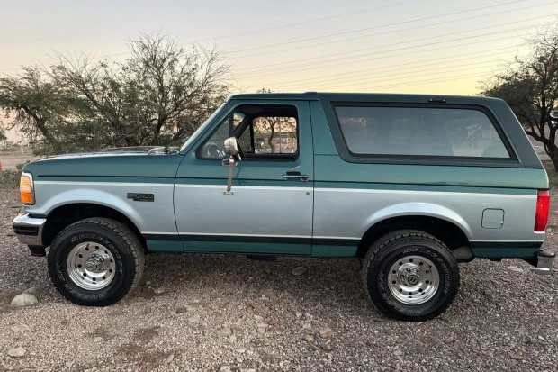 1996 Ford Bronco 5th Gen - Image 3 of 7