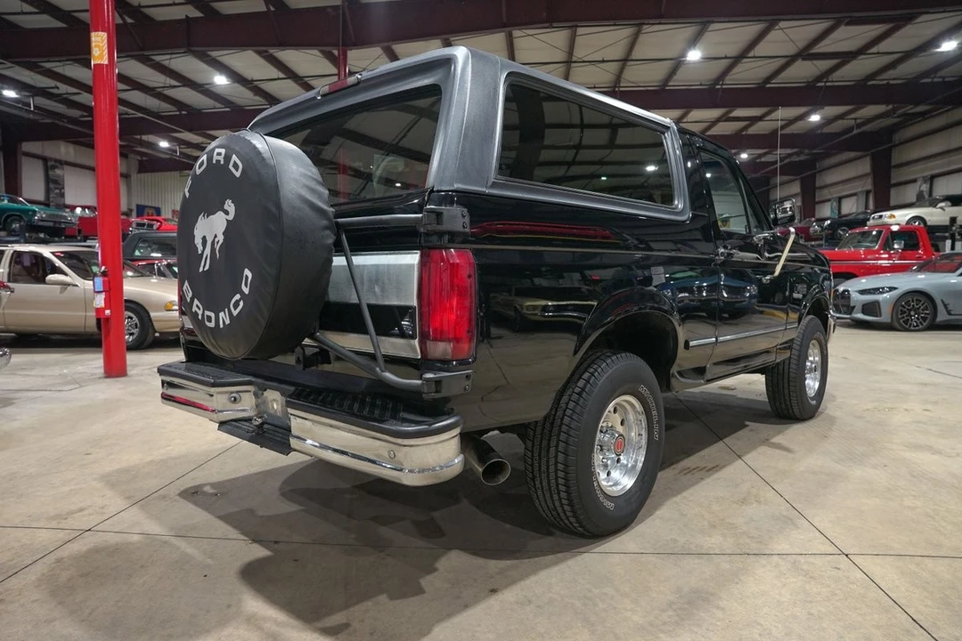 1996 Ford Bronco 5th Gen - Image 8 of 31