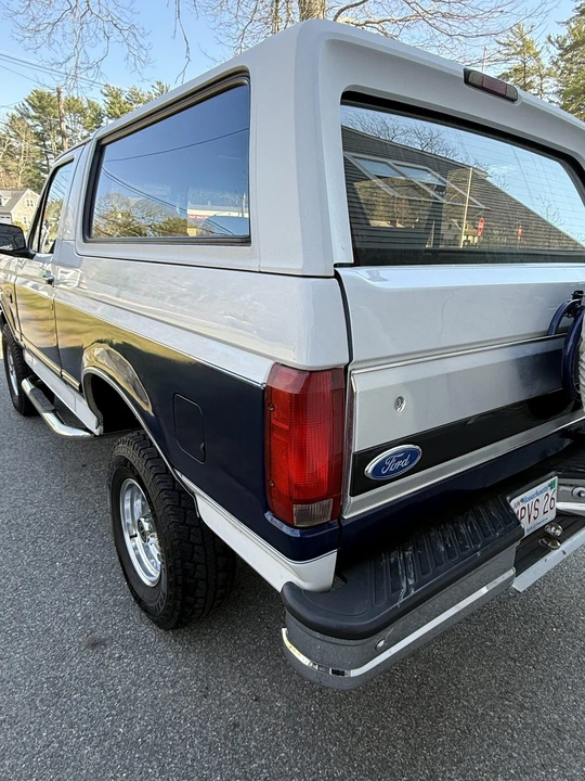 1996 Ford Bronco 5th Gen - Image 23 of 31
