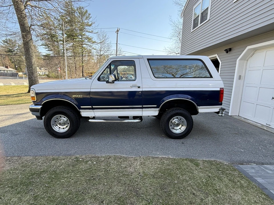 1996 Ford Bronco 5th Gen - Image 5 of 31