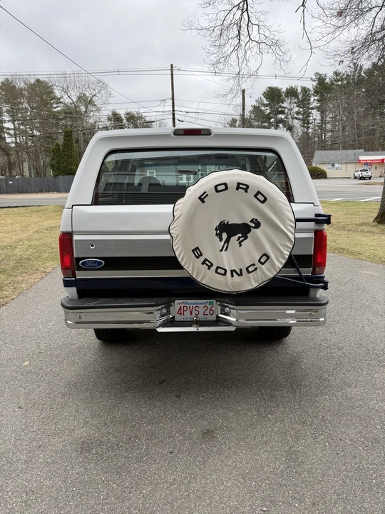 1996 Ford Bronco 5th Gen - Image 19 of 31