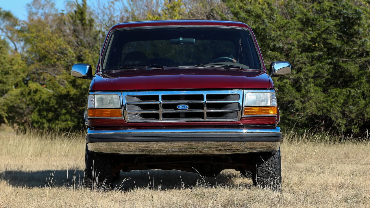 1996 Ford Bronco 5th Gen - Image 17 of 21