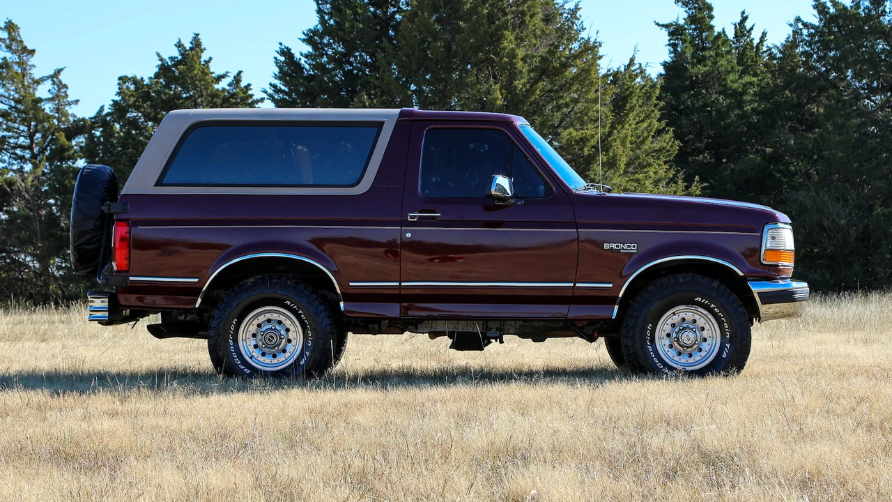 1996 Ford Bronco 5th Gen - Image 20 of 21