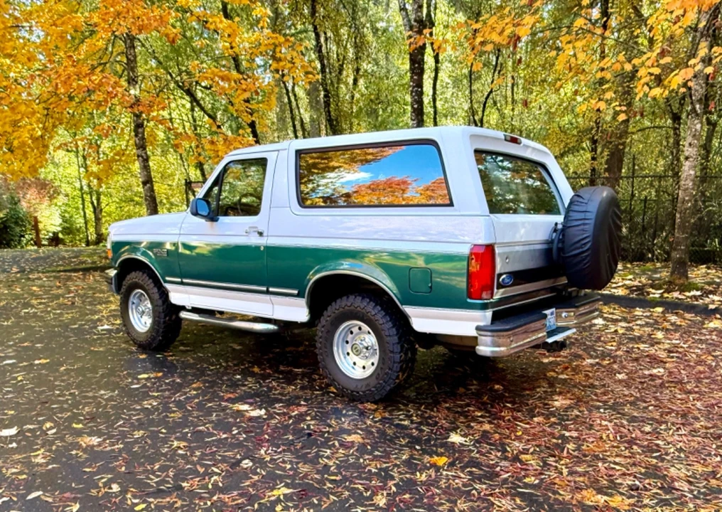 1996 Ford Bronco 5th Gen - Image 3 of 21