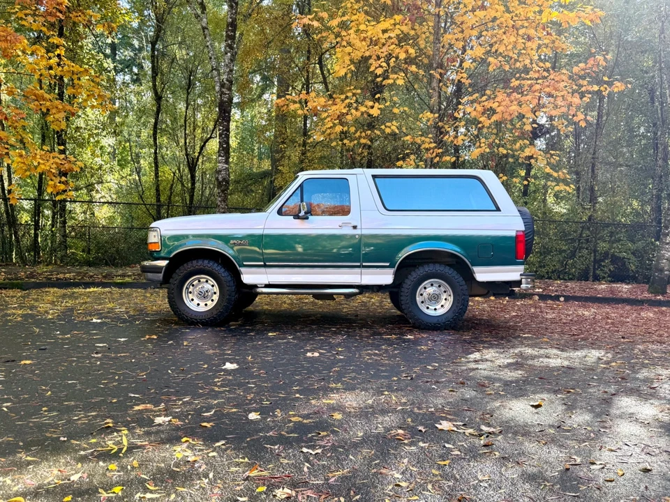 1996 Ford Bronco 5th Gen - Image 16 of 21