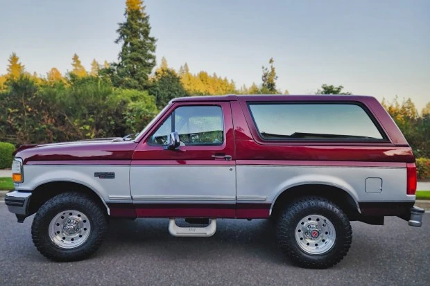 1996 Ford Bronco 5th Gen - Image 3 of 7