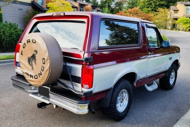 1996 Ford Bronco 5th Gen - Image 2 of 7