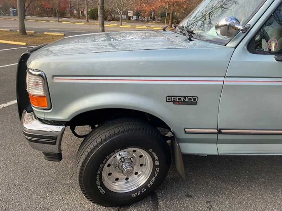 1996 Ford Bronco 5th Gen - Image 22 of 31