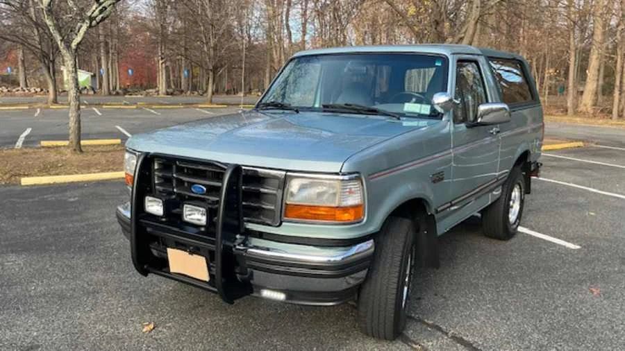 1996 Ford Bronco 5th Gen - Image 11 of 31