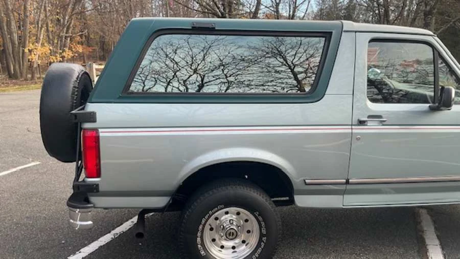 1996 Ford Bronco 5th Gen - Image 12 of 31
