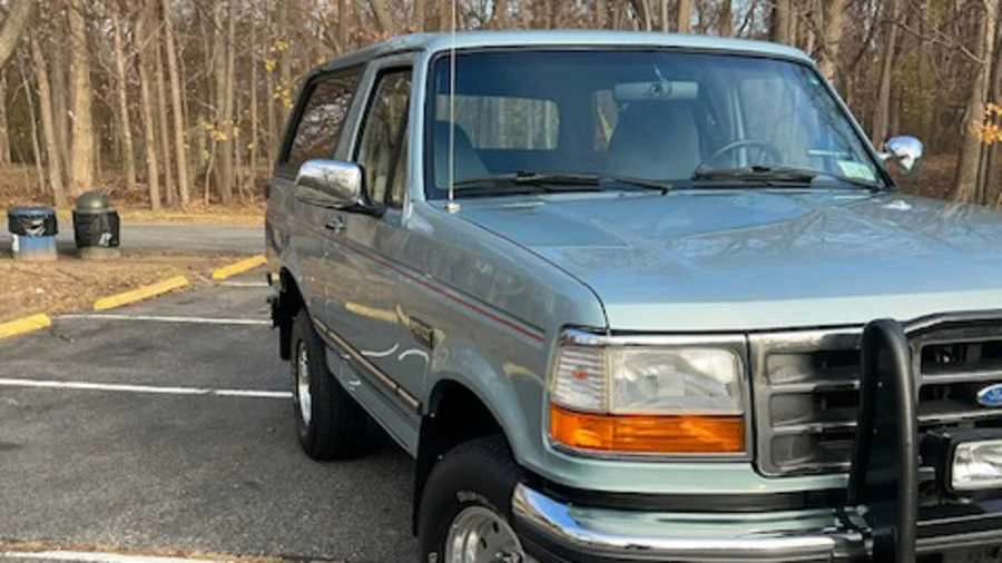 1996 Ford Bronco 5th Gen - Image 16 of 31