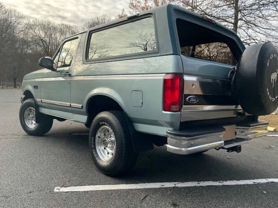 1996 Ford Bronco 5th Gen - Image 21 of 31